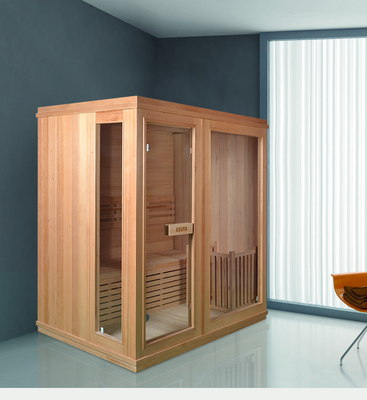 Ruang Sauna Uap Rumah Tradisional dengan Kompor dan Batu