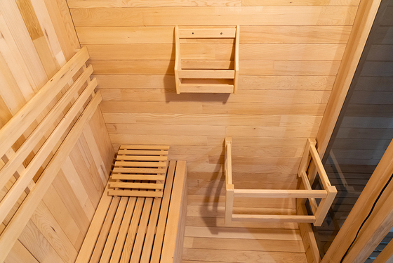 Ruang Sauna Uap Cedar Merah Dengan Lampu LED Dan Generator Ozon Desain Modern 15~90°C Rentang Suhu